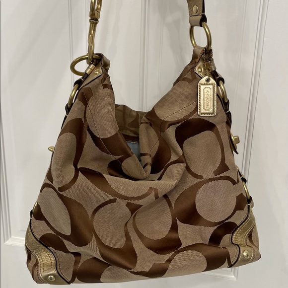 COACH Purse - Picture 2 of 4